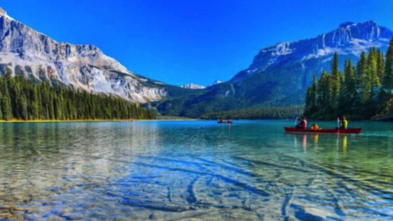 10 Beautiful Lakes in BC You Need to See